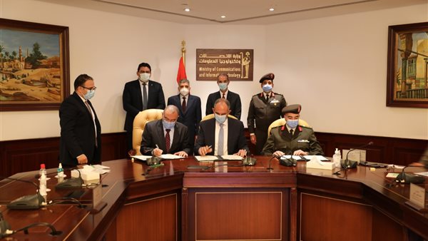 جانب من مراسم التوقيع