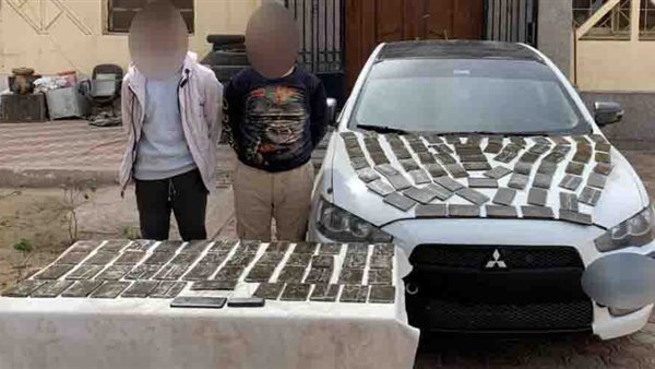 المتهمين والمضبوطات