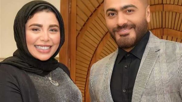 تامر حسني واية مكرم