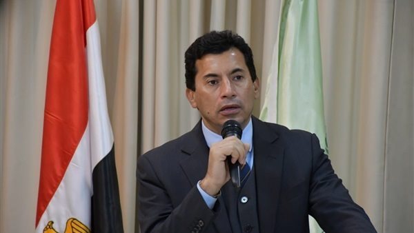 أشرف صبحي وزير الشباب