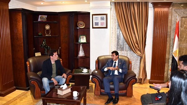 جانب من الحدث