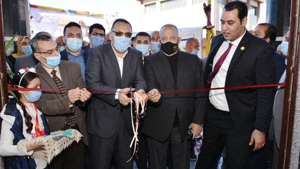 محافظ الشرقية يفتتح