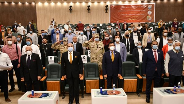 جانب من الحدث 