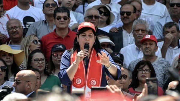 النائبة التونسية