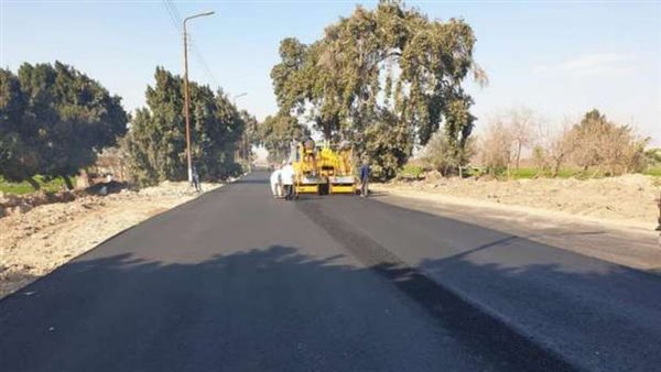 جانب من أعمال رصف