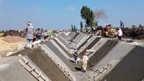 تبطين ترعة سالم