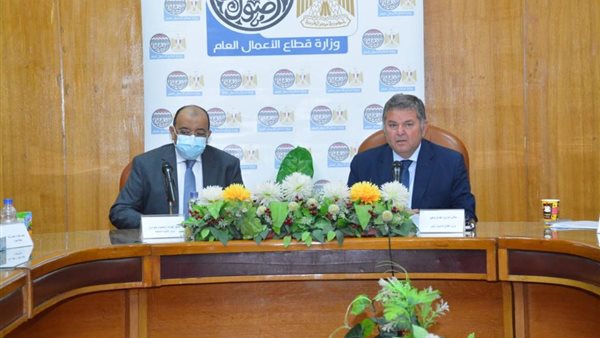 وزيرا قطاع الاعمال