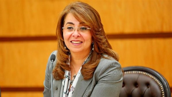 الدكتورة غادة والى