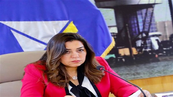 محافظ دمياط الدكتورة