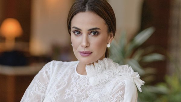 الفنانة هند صبري