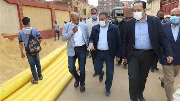 محافظ المنوفية خلال