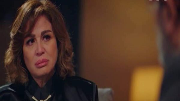 الفنانة إلهام شاهين