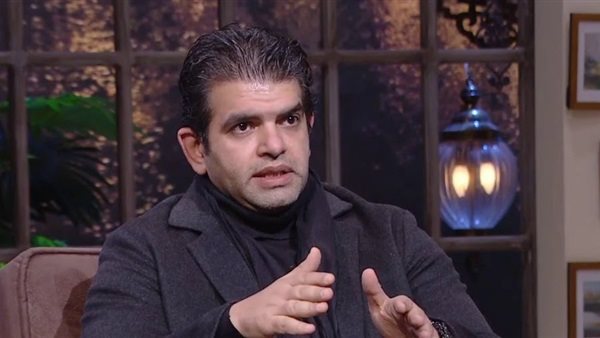 الكاتب الصحفي أحمد