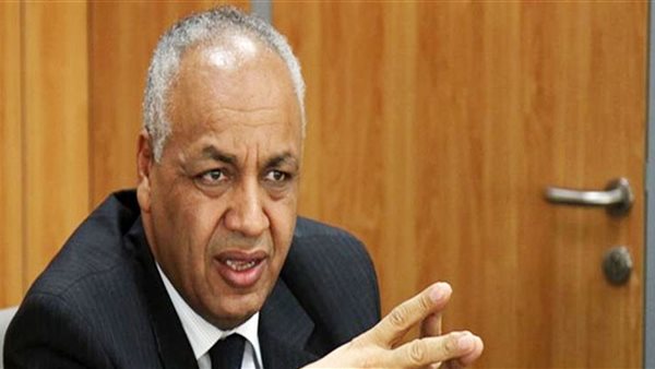 النائب مصطفى بكرى