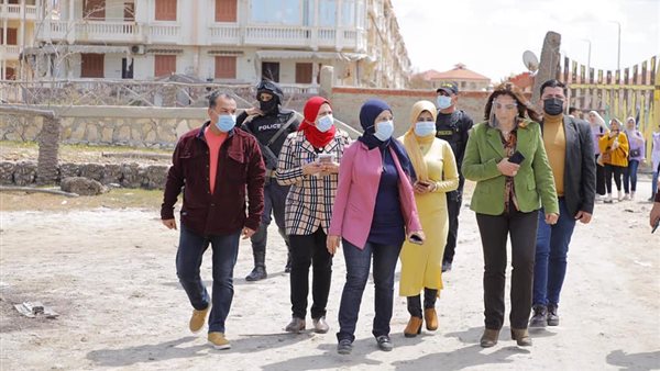 محافظ دمياط خلال