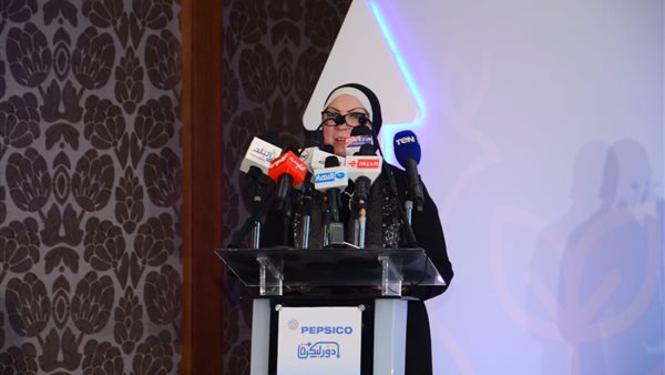 نيفين جامع وزيرة