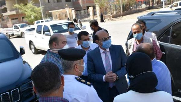 محافظ أسوان