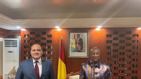 رئيس غينيا والسفير