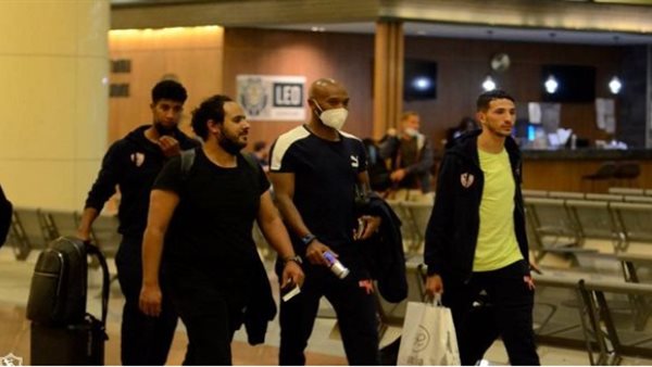 بعثة الفريق تسافر