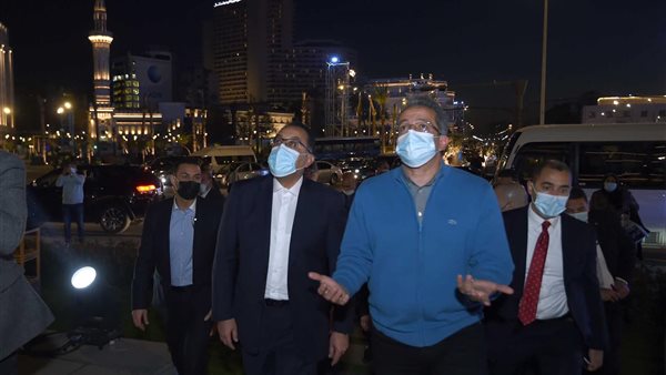 رئيس الوزراء ووزير