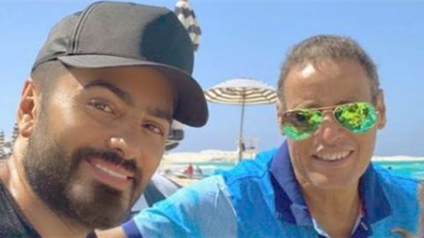 تامر حسنى ووالد زوجته