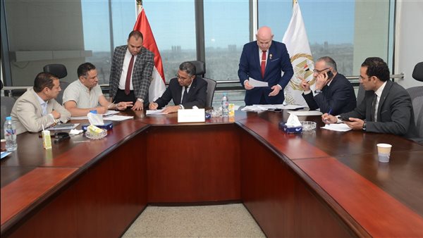 الاجتماع الأسبوعي