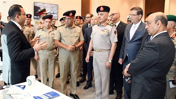 الفريق أحمد خليفة