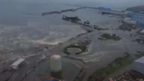 امواج تسونامى