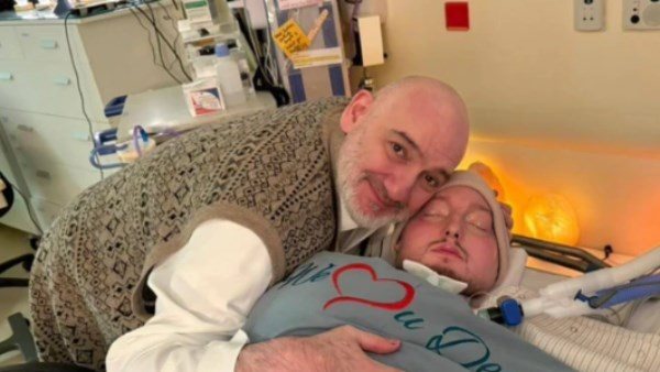  والد الأمير النائم