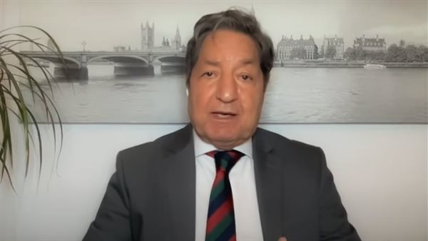  الدكتور غازي فيصل