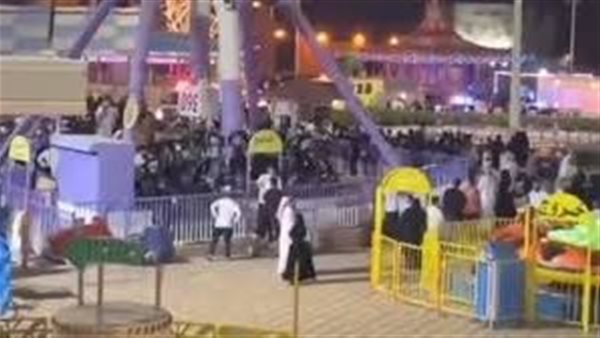 لحظة سقوط لعبة في