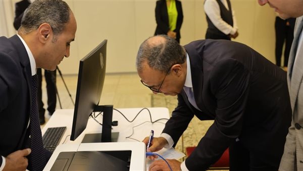 وزير الخارجية 