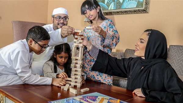  التكافل الأسري