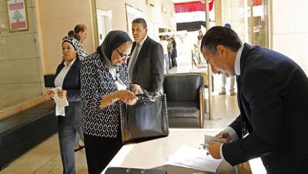 الانتخابات بالخارج