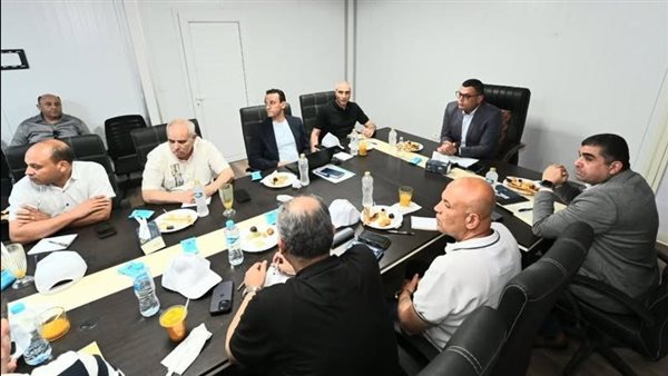 وزير الإسكان