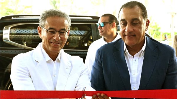 رئيس الوزراء خلال