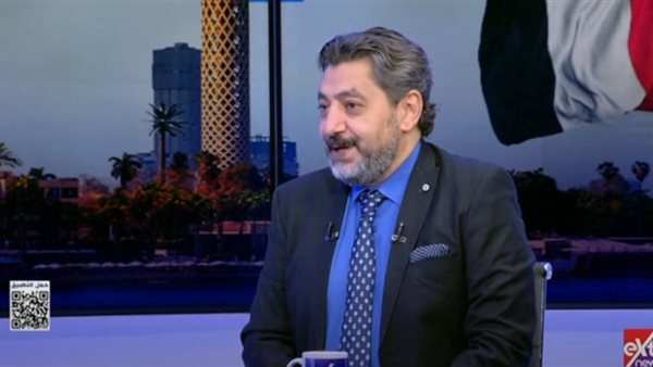  الإعلامي حسام الغمري