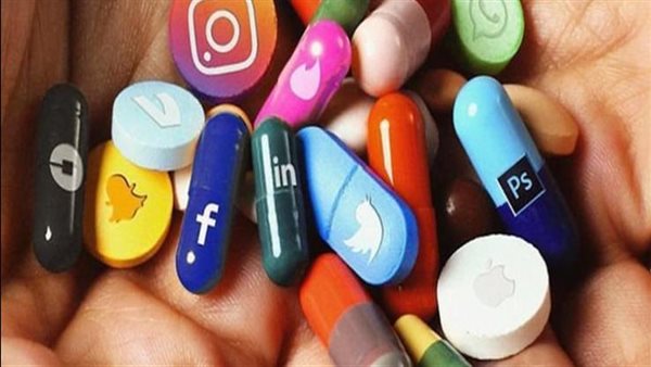 إدمان التيك توك والسوشيال