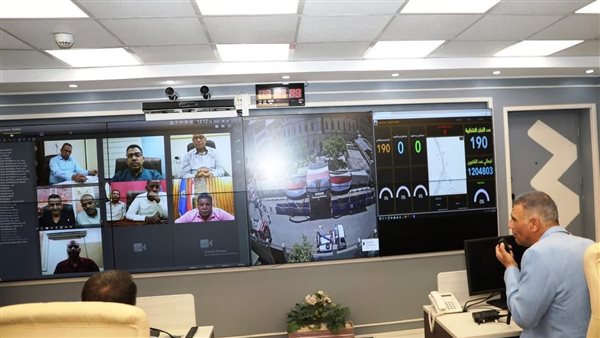 محافظ أسوان