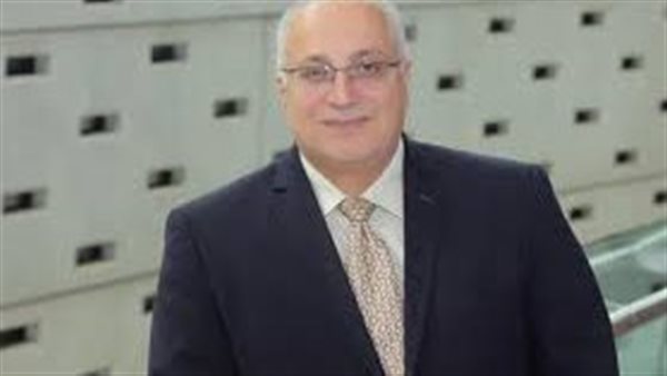 الدكتور سامح فوزي