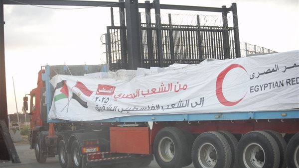 دخول المساعدات الانسانية