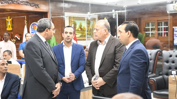 جانب من المتابعة