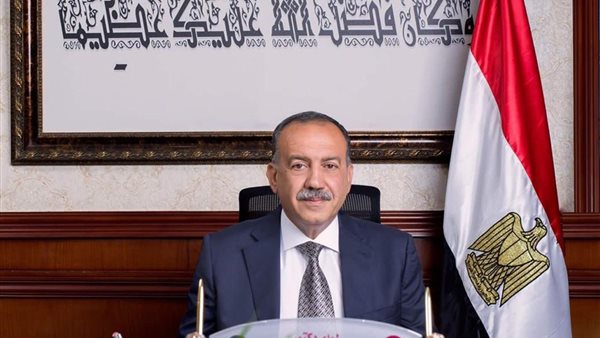  محافظ أسيوط