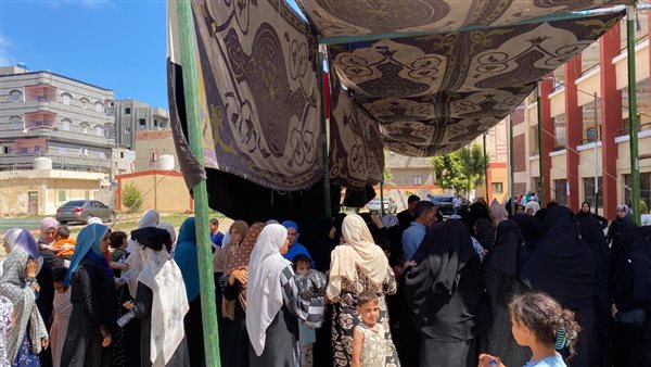 إقبال كثيف بلجان