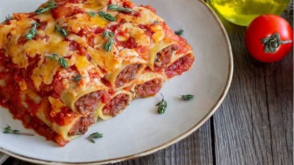  الكانيلوني باللحم