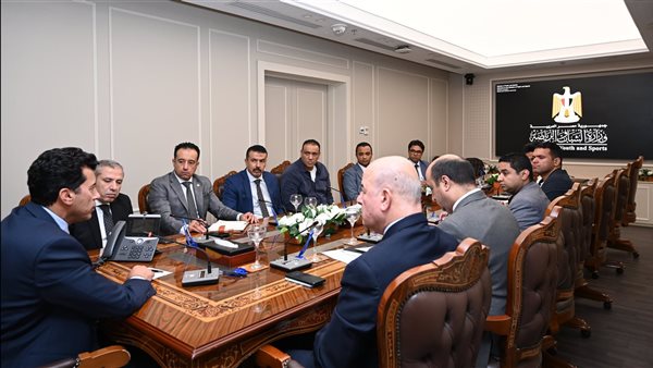 الدكتور أشرف صبحي