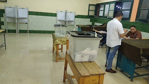   إغلاق صناديق انتخابات