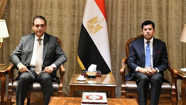 وزير شباب ورياضه