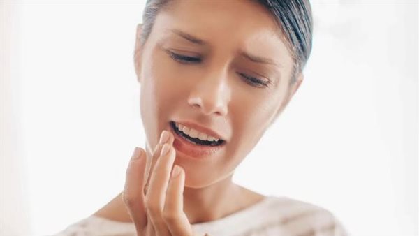 بثور الشفاه 