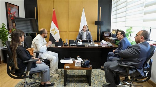 اجتماع نائب وزير